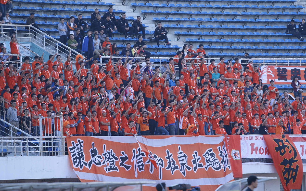 亚洲俱乐部联赛上演一场精彩战役！